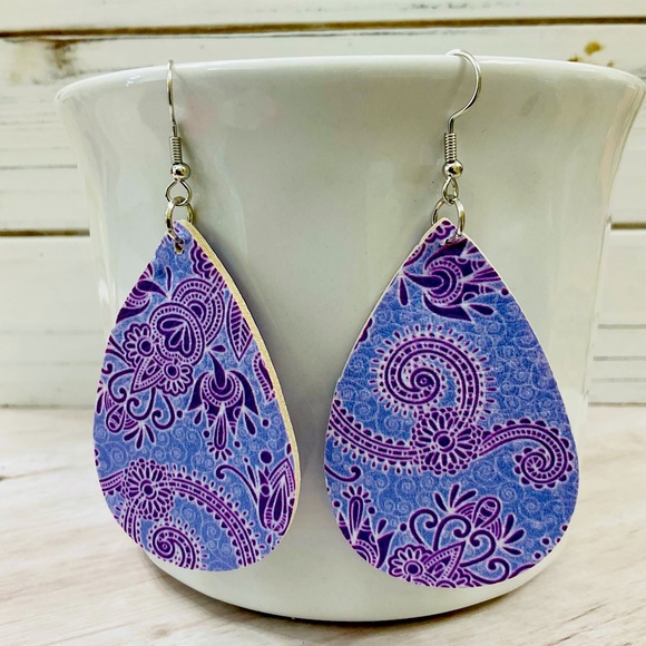 Jewelry - 3/$25 Faux Leather Teardrop Dangle  Earrings